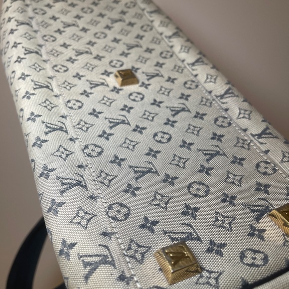 Auth. Louis Vuitton Monogram Josephine GM Handbag in Mini Lin - Picture 8 of 9